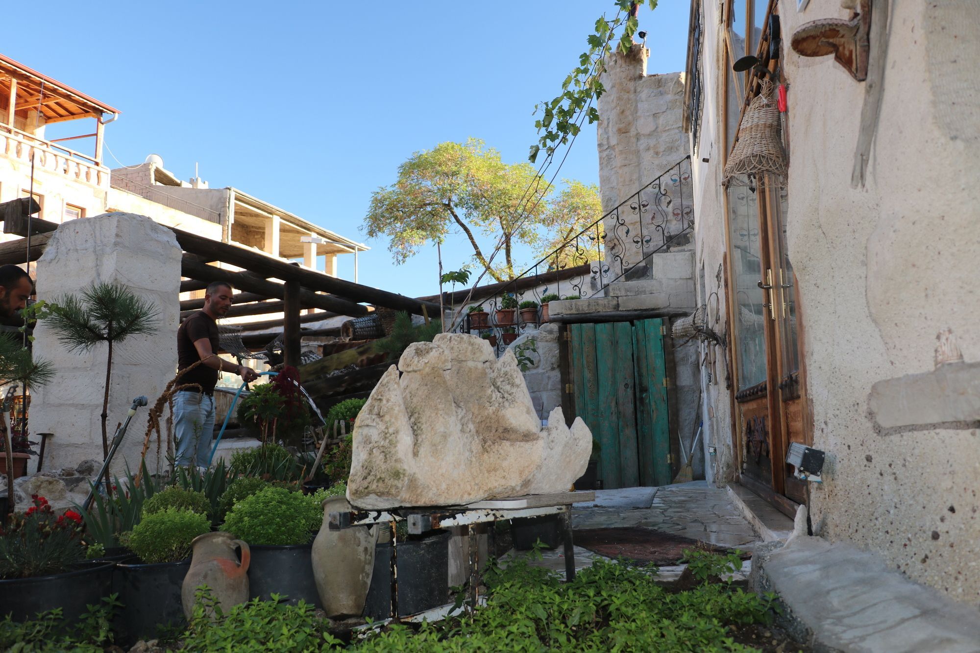Crazy Horse Pension Ortahisar ภายนอก รูปภาพ