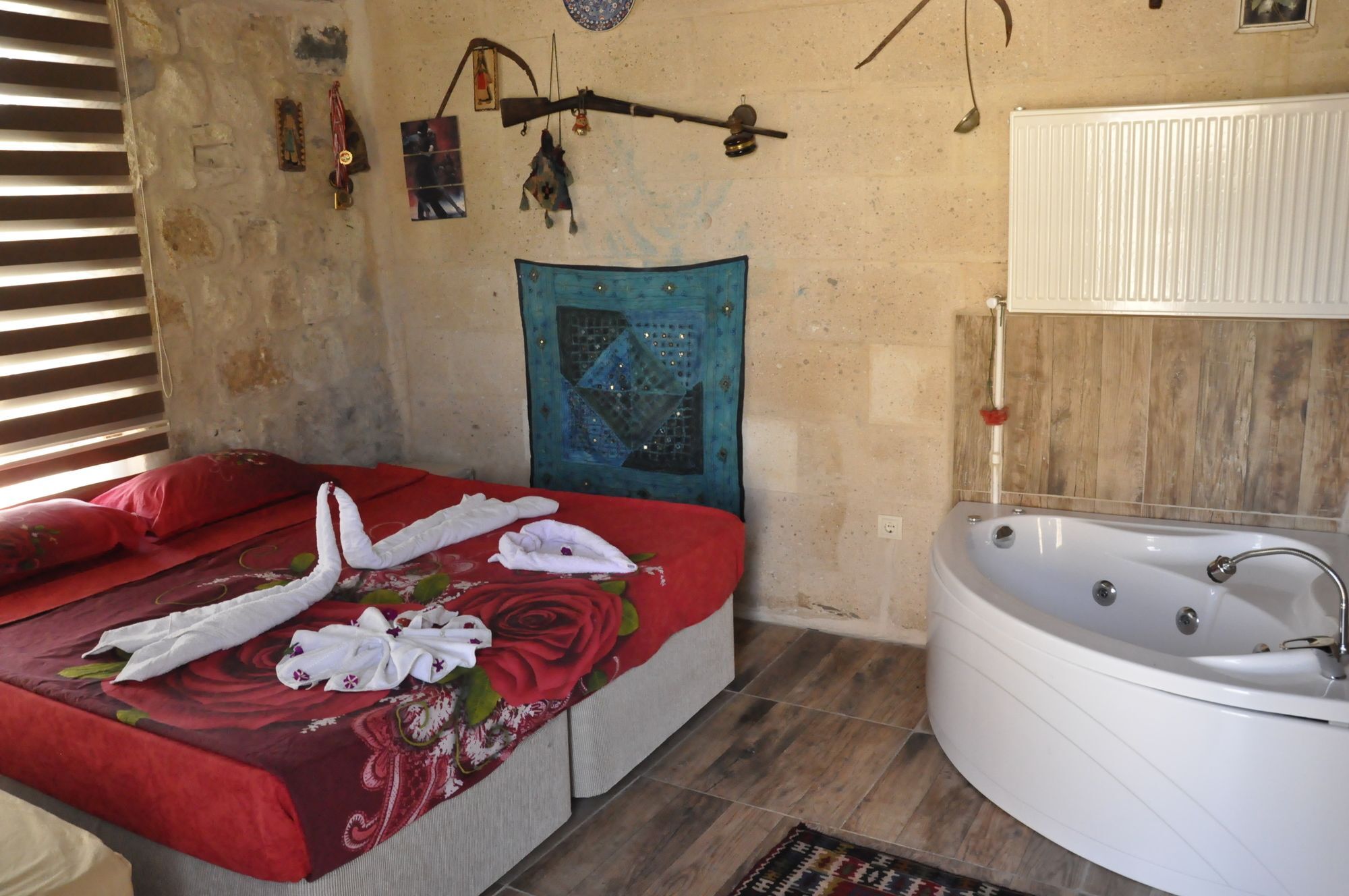 Crazy Horse Pension Ortahisar ภายนอก รูปภาพ
